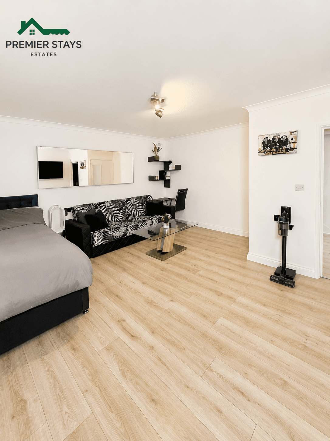 Stylish 1-Bed Garden Flat Camberwell, South London2