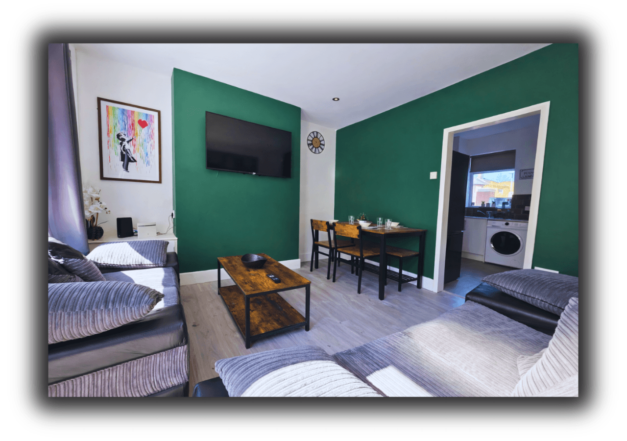 Pitchside Quarters | Near Anfield, sleeps 76