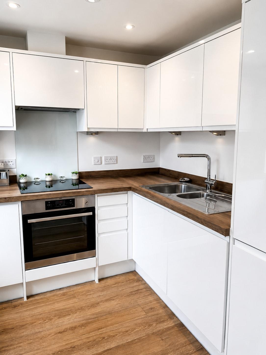 Luxury Town Centre Retreat | Studio Apt for 32