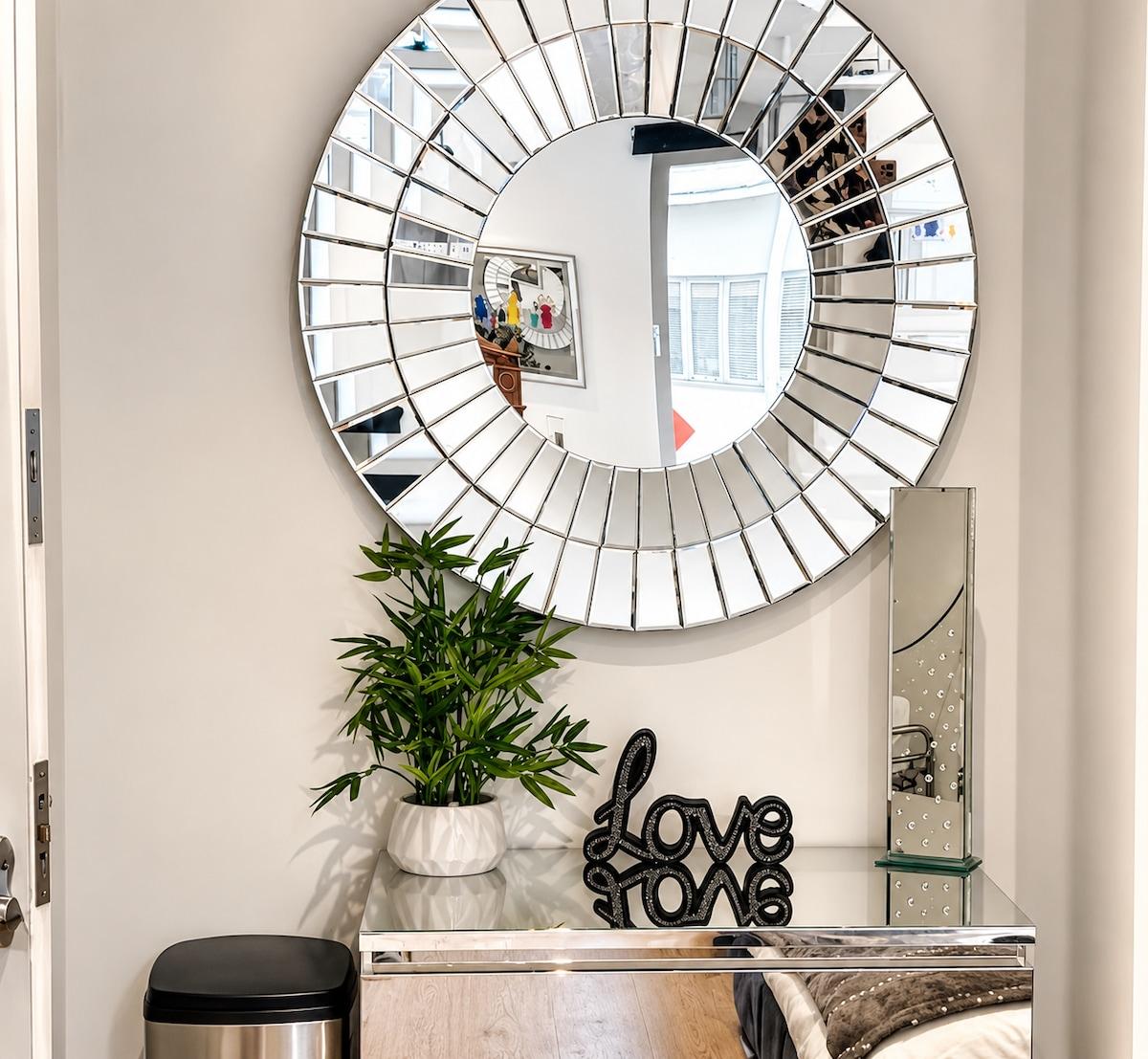 Luxury Town Centre Retreat | Studio Apt for 35
