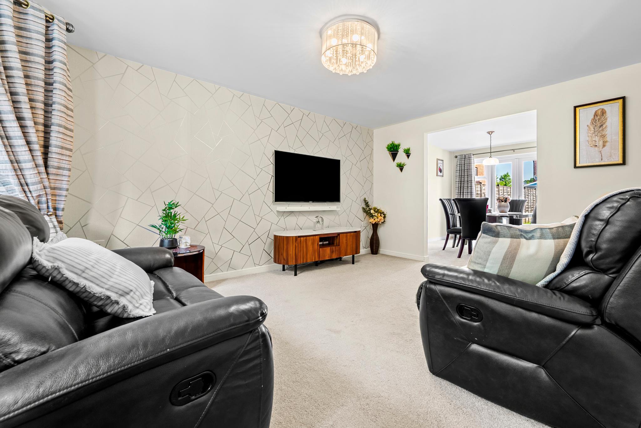 Business & Family Stays-4 Bedroom-Parking & Garden