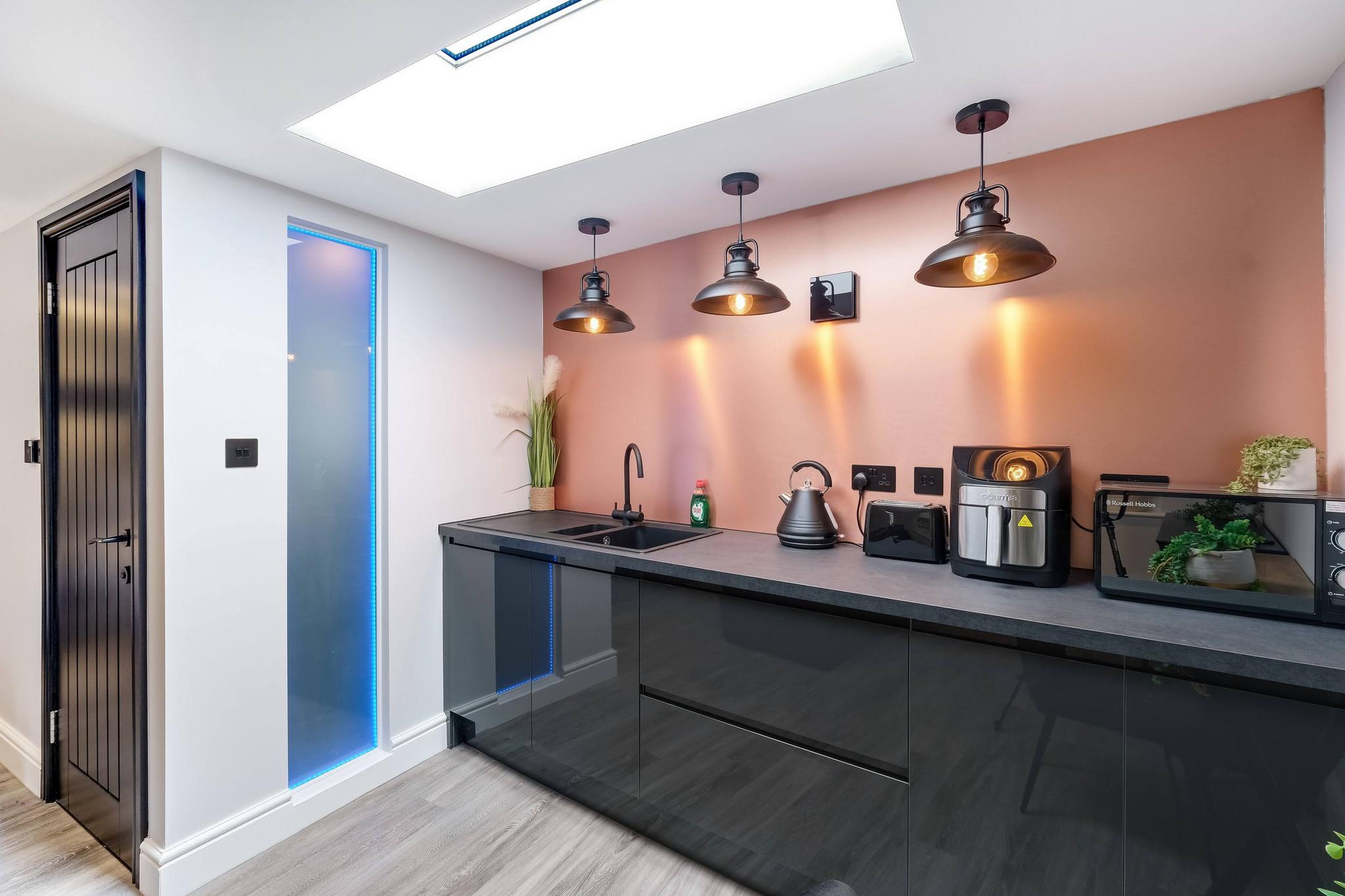 Stanley Cottage, Greenford2