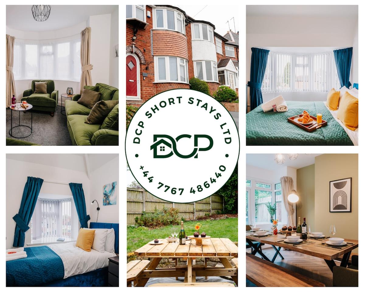 Big Discounts | Free Parking | Long-Term Stays