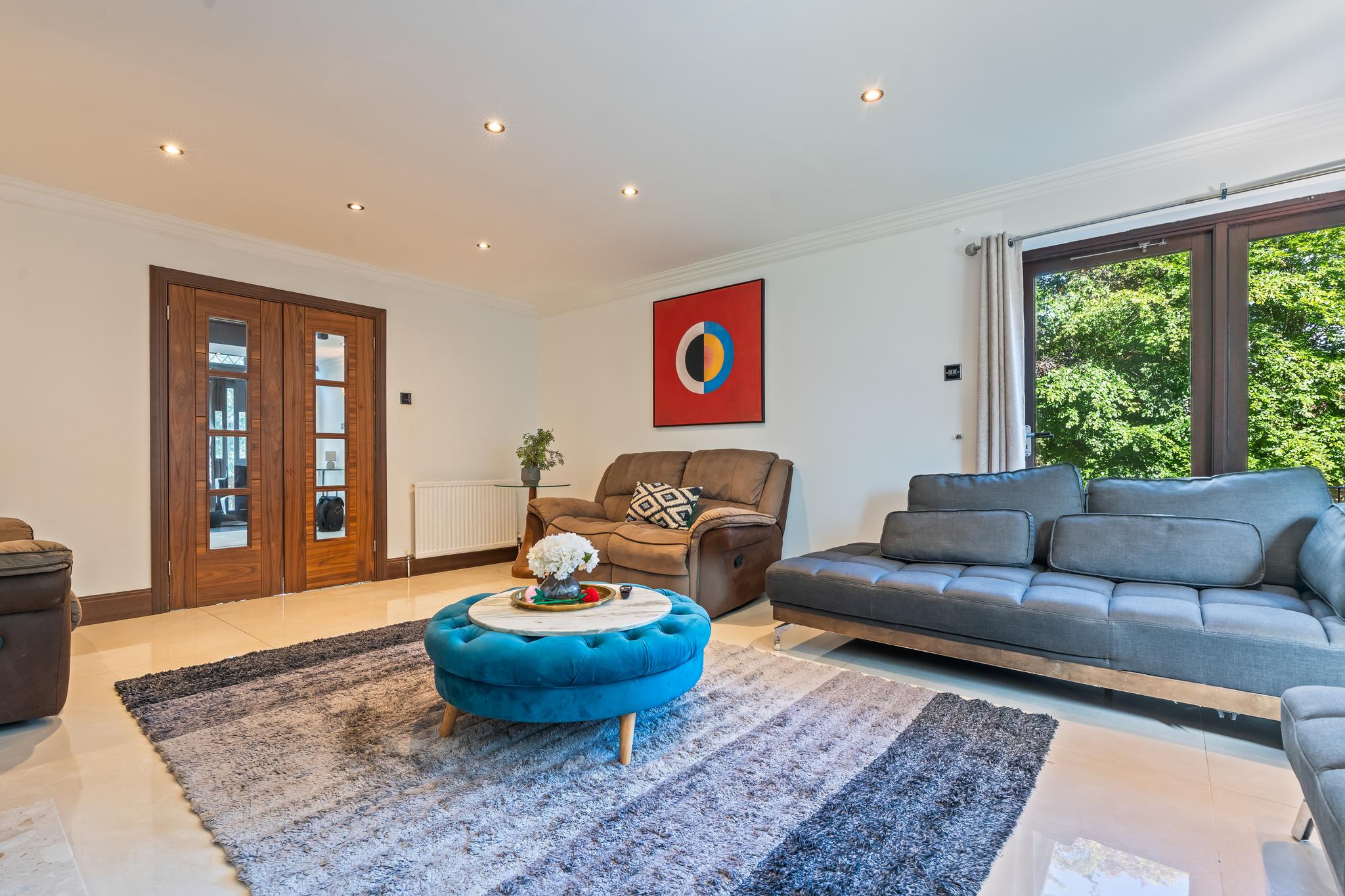 Family 6 Bed | Gated Parking, Sleeps 11, Ascot4