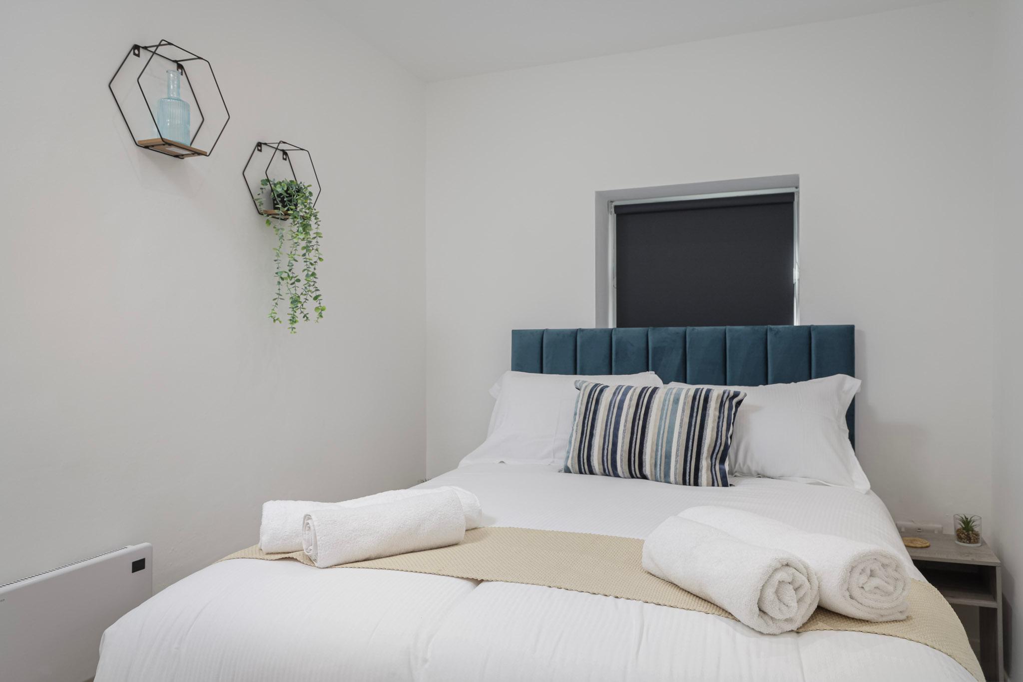 Stylish Studio | Modern Comfort | Near Beach