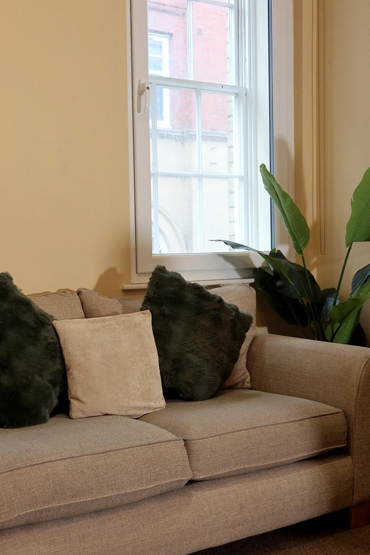 Newcastle City Apartment | Near Train Station3