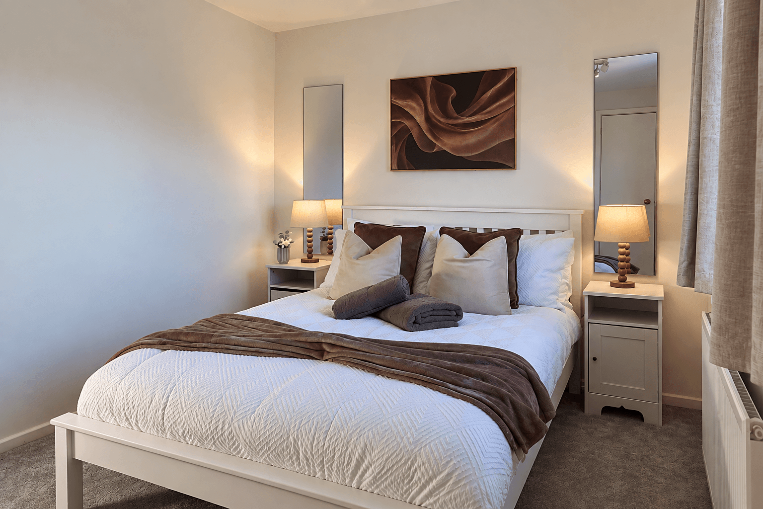 The Chester House| Free Private Parking| Sleeps 61