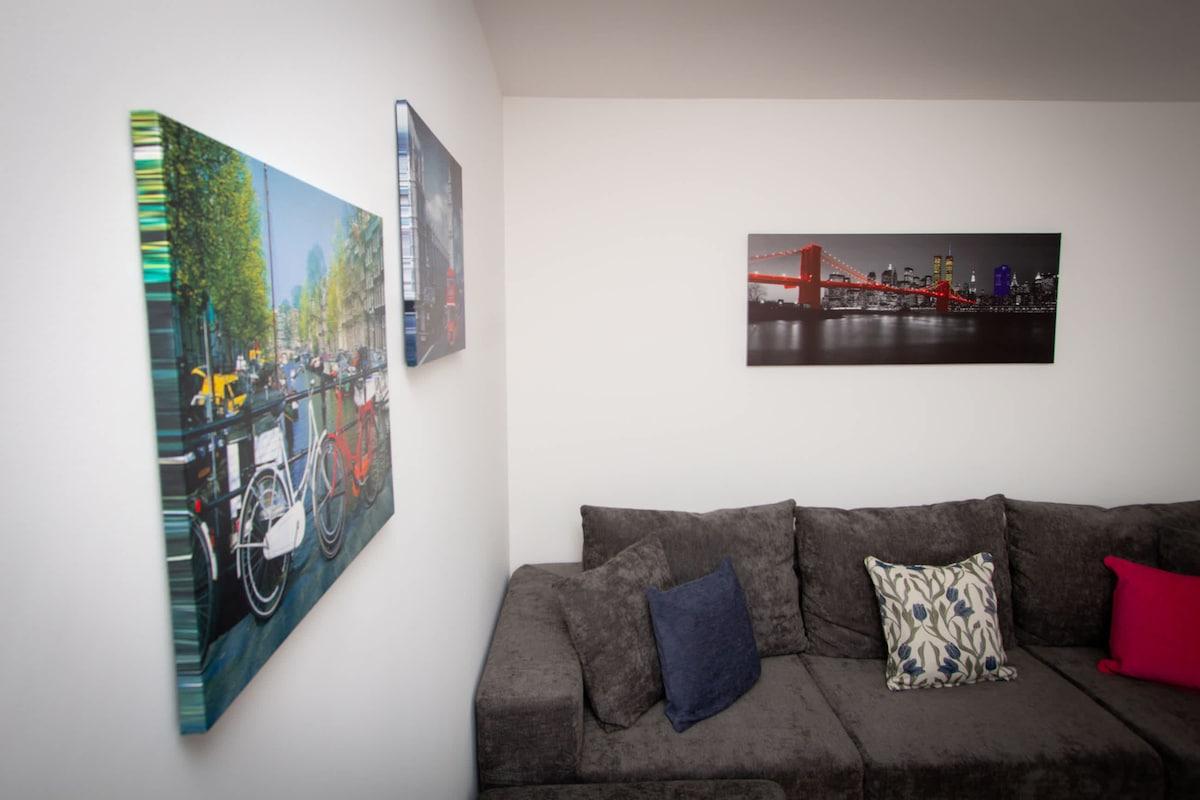 Stylish Newly Refurbished 1BR Flat in Manchester5