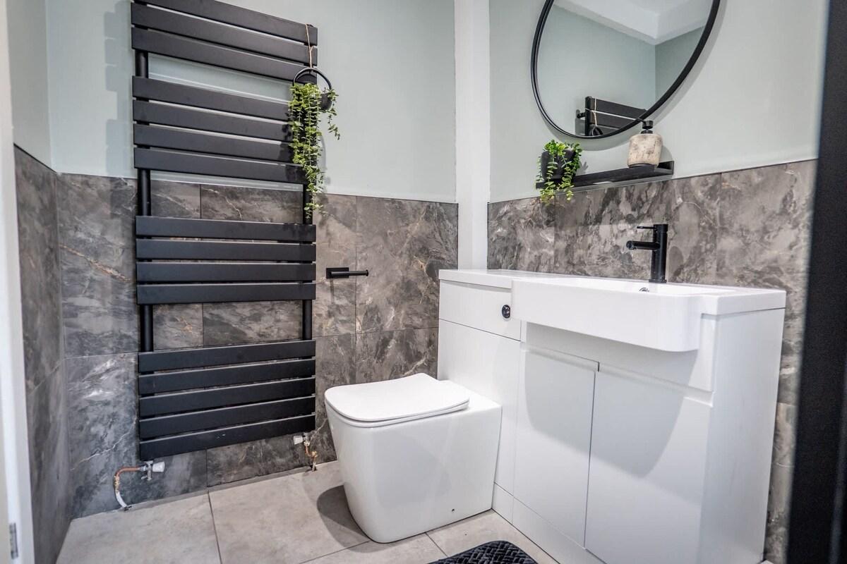 Bright & Stylish 1BR Flat near Preston City Centre4