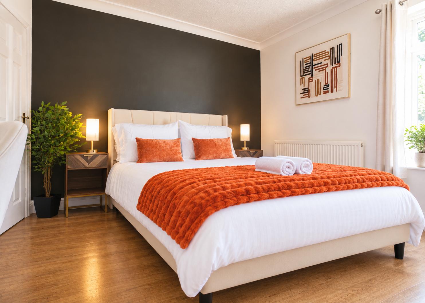 Cosy 2-Bed Home in Mansfield with Private Patio1