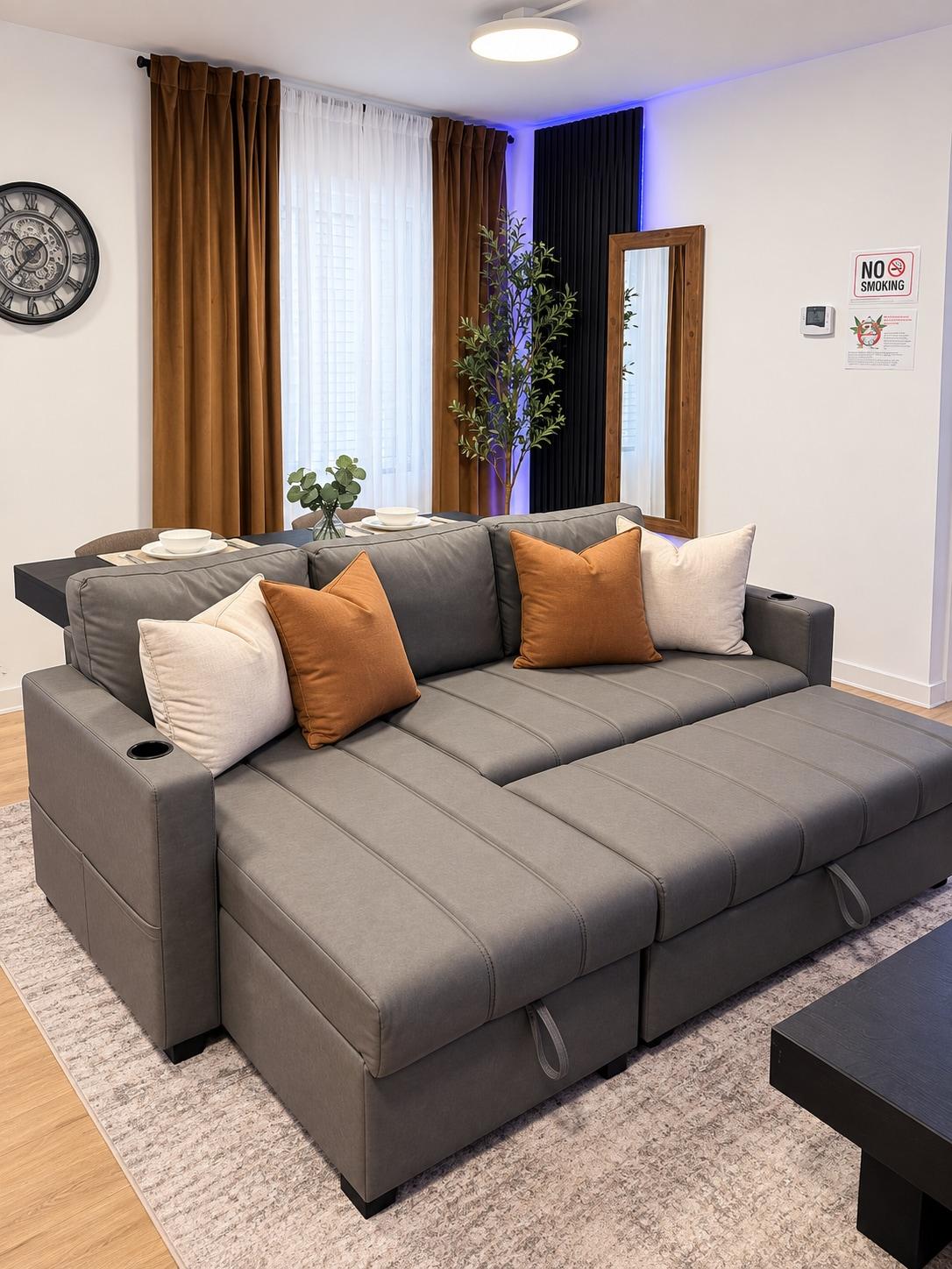 15 Min to Downtown | Mood Lighting | Free Parking6