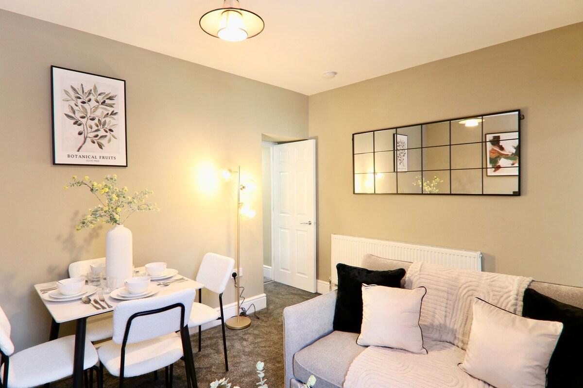 Spacious 2BR Haven Near Sheffield Centre2