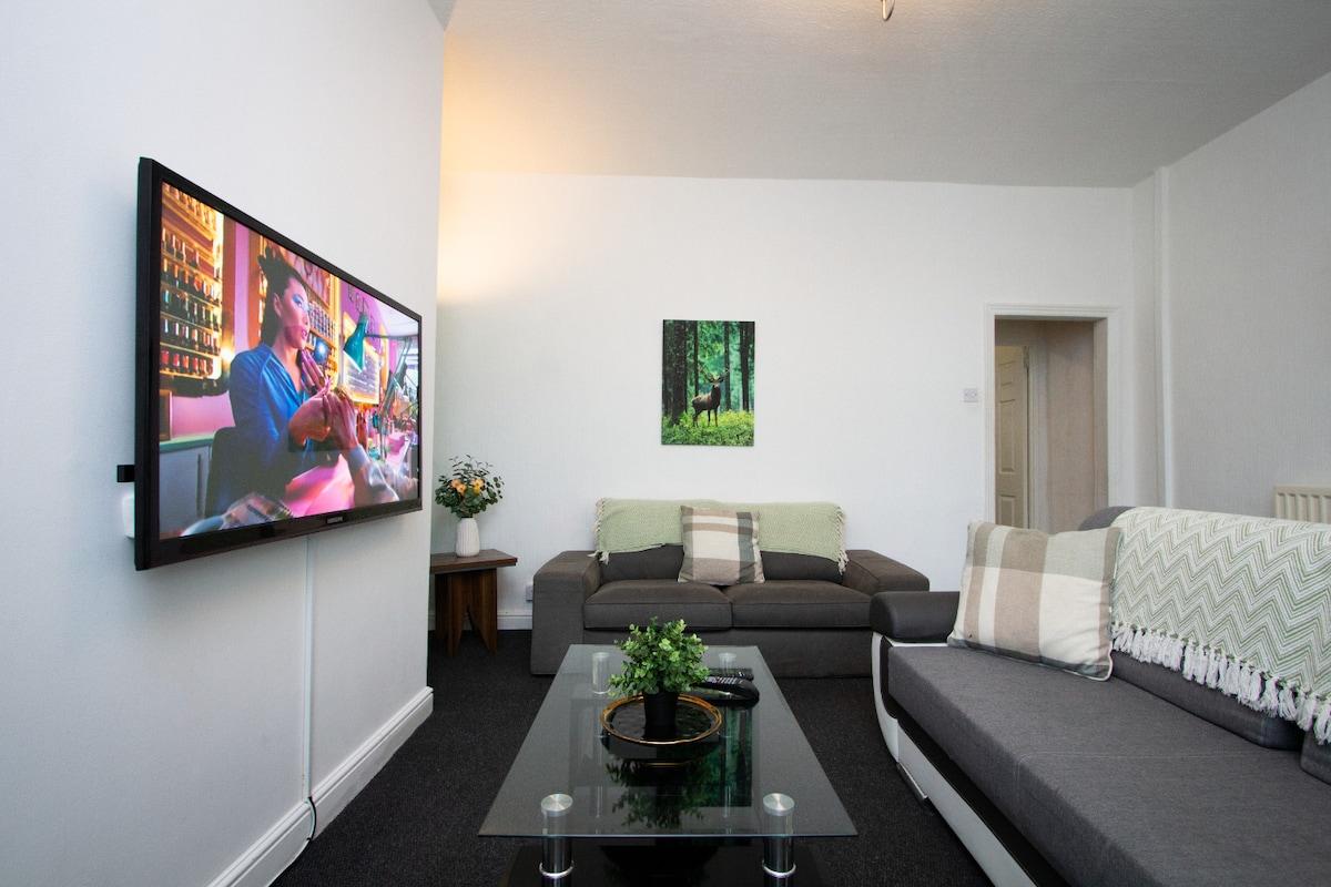 Spacious 2BR in Chadderton Near Manchester2
