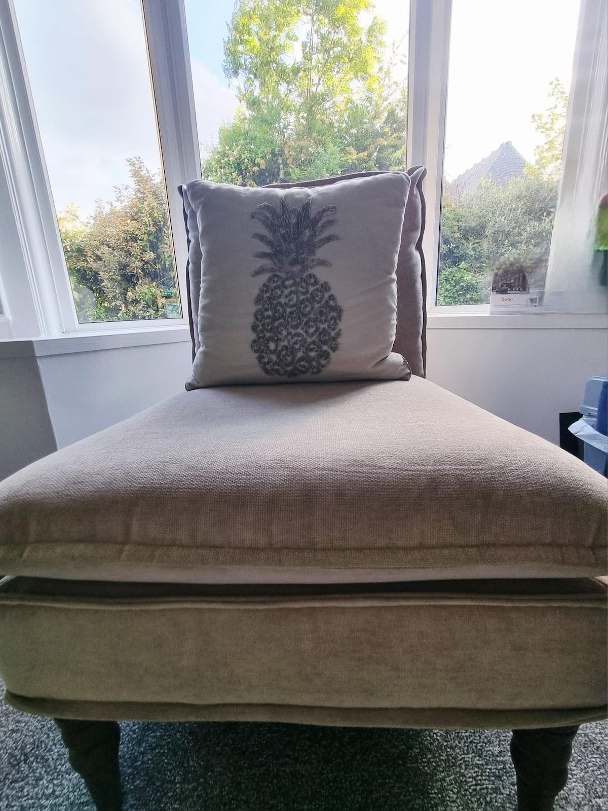 Huge 4Bed2Bath Sleeps 8 Flexible Long Term Stays2