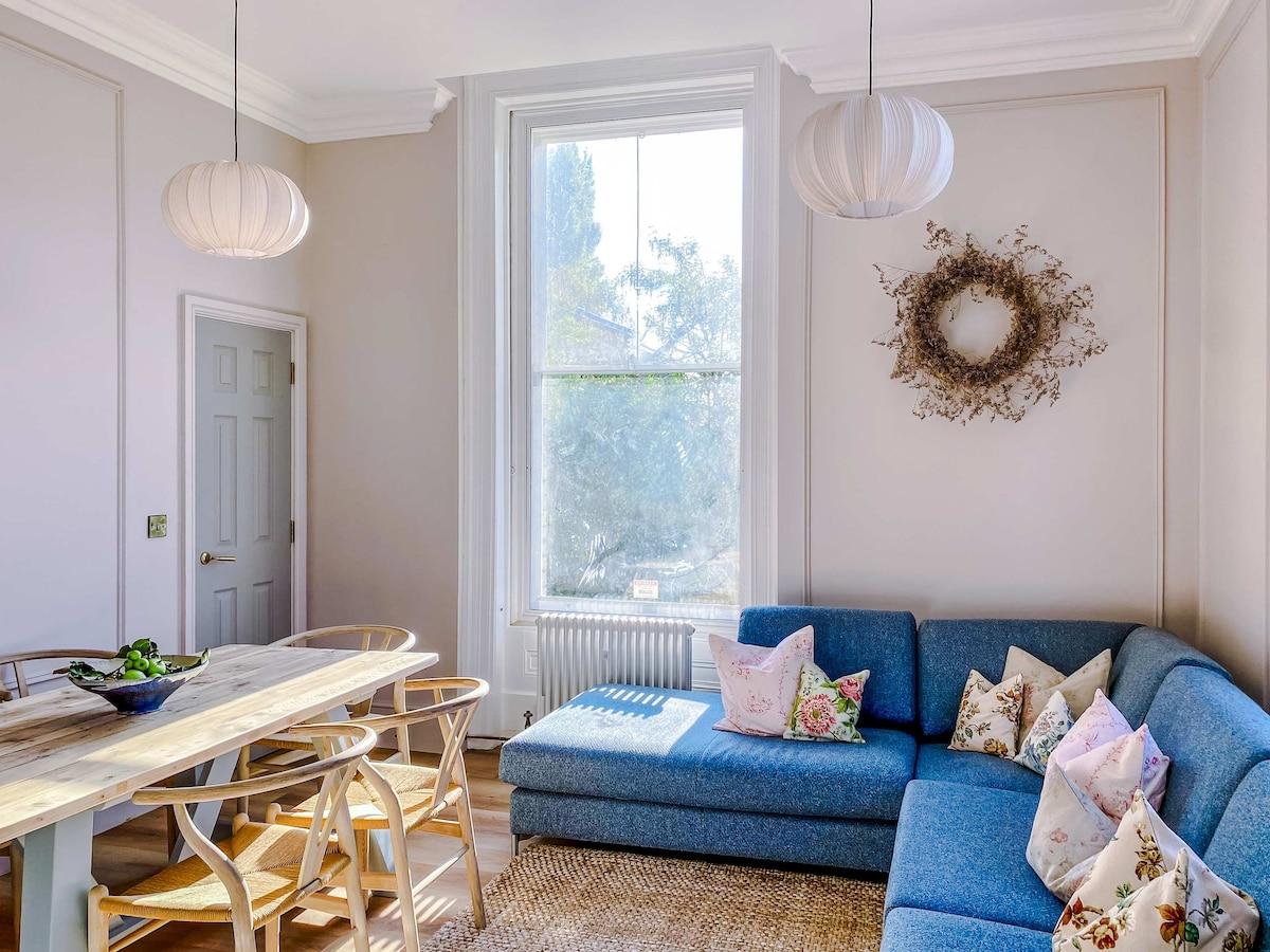Railway House -Platform 3, 3 Bedroom Apartment.2