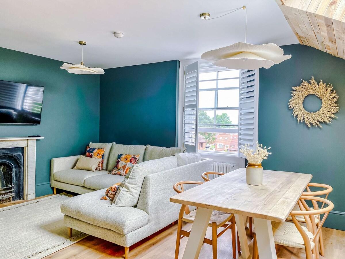 Railway House -Platform 8, 2 Bedroom Apartment.2