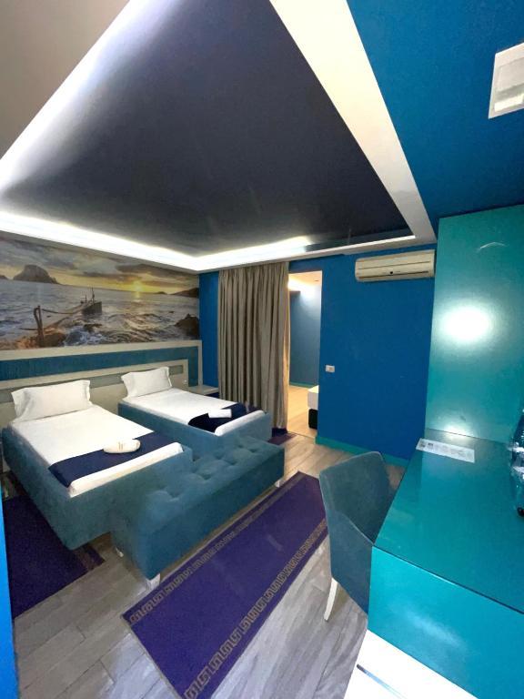 Double Room-NHH4