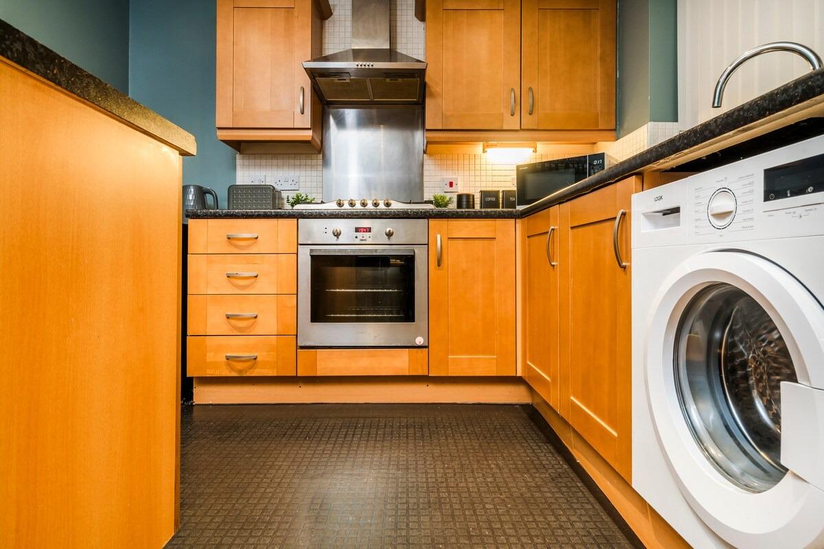 3BR Comfy Nest Contractor Accommodation Nottingham6
