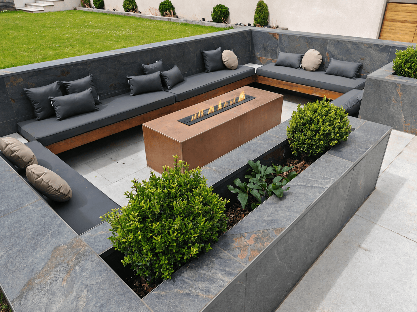 Modern Luxury House Pool Cinema Sauna Games Bar4