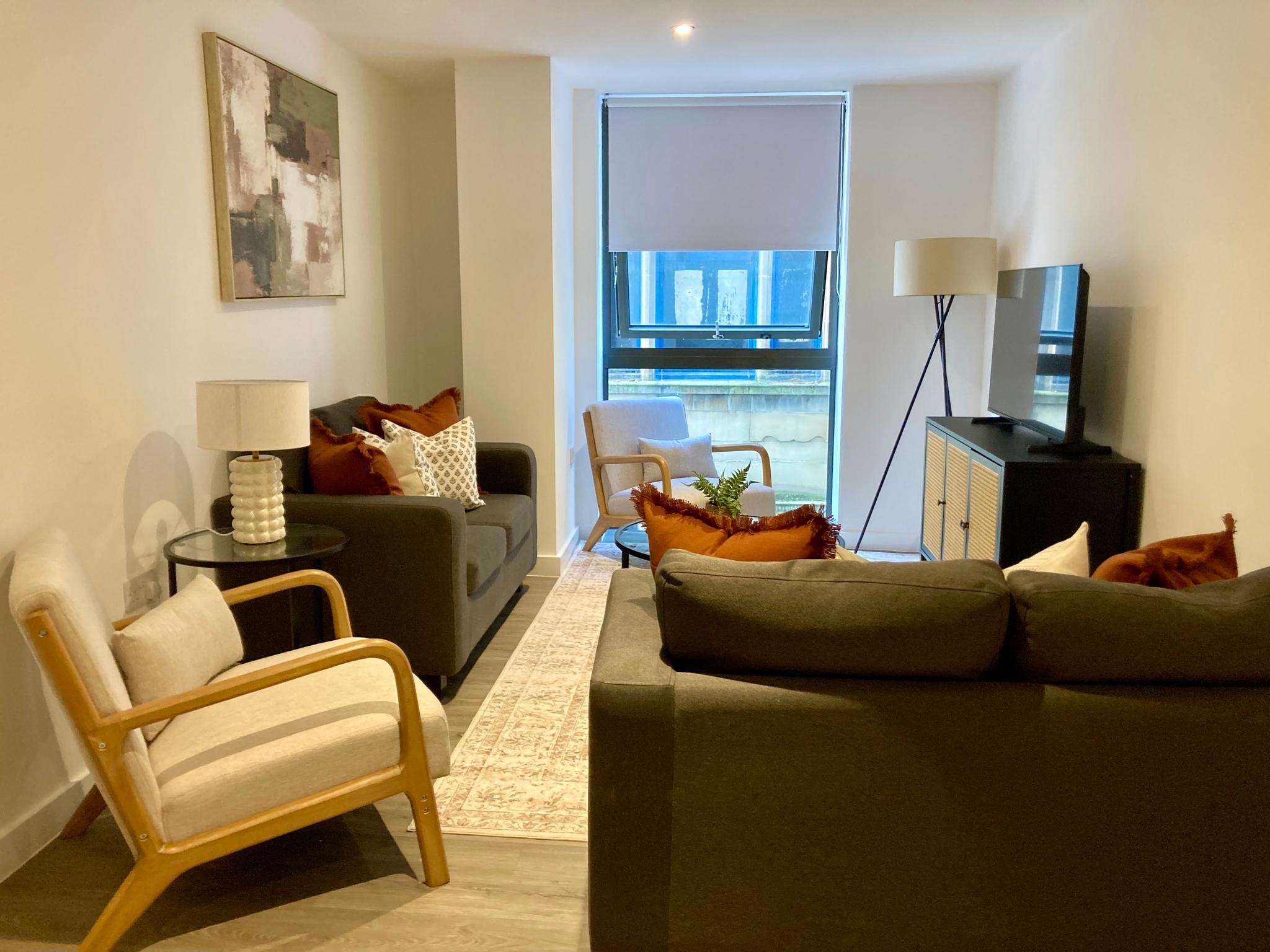 Fargate Central 204 | 3-Bed | Sheffield Centre1