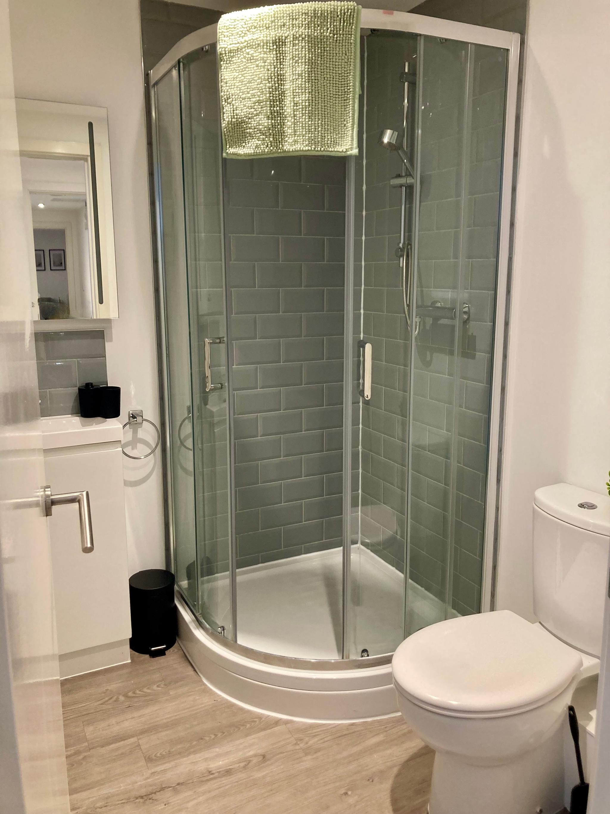 Fargate Central 204 | 3-Bed | Sheffield City4