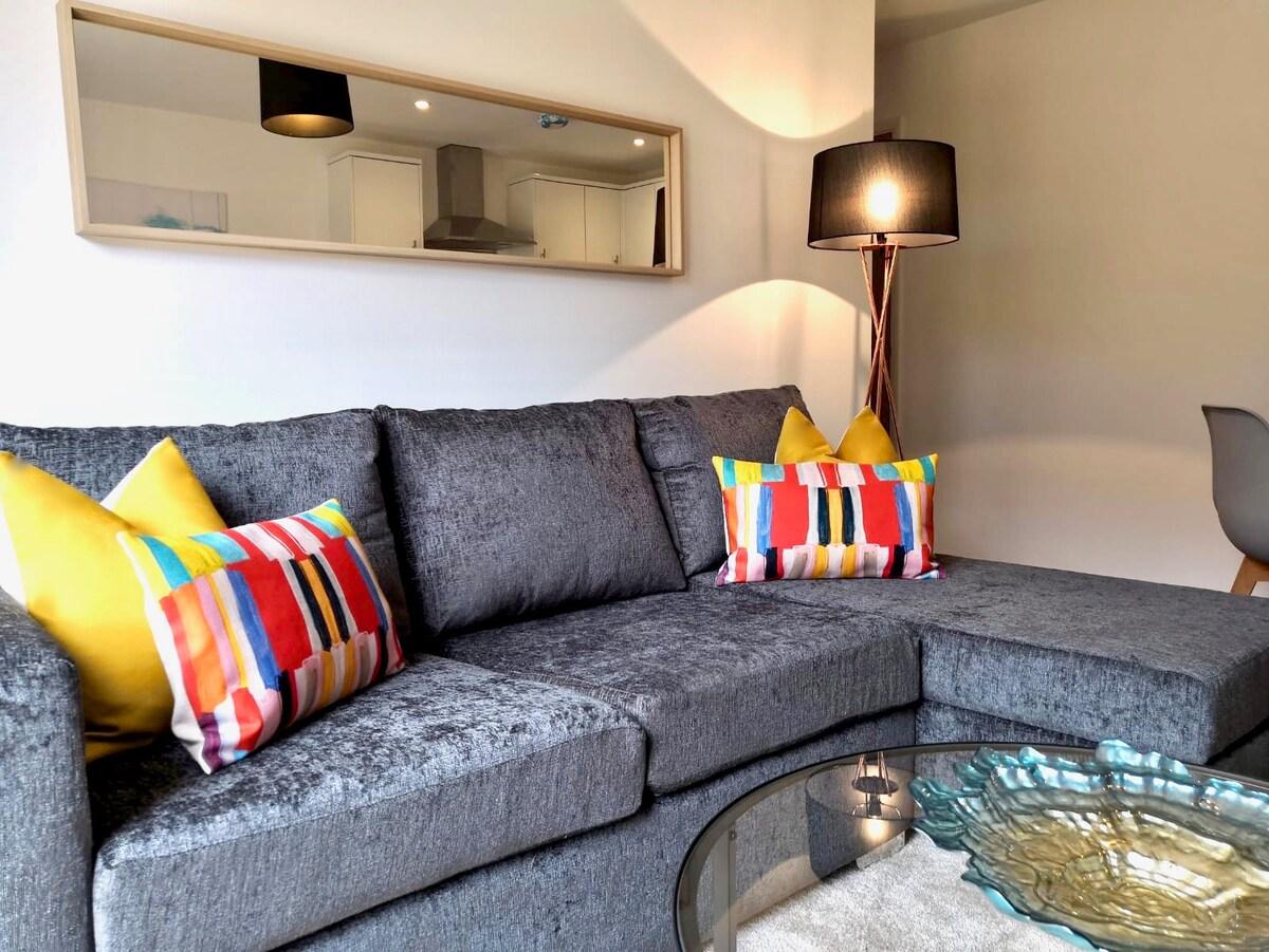 Modern 1BR | Patio | Pets | By Science Park/BMW5