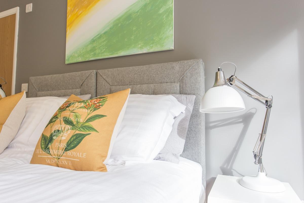 Modern 2 Bed Apt | Oxford | Groups & Family4