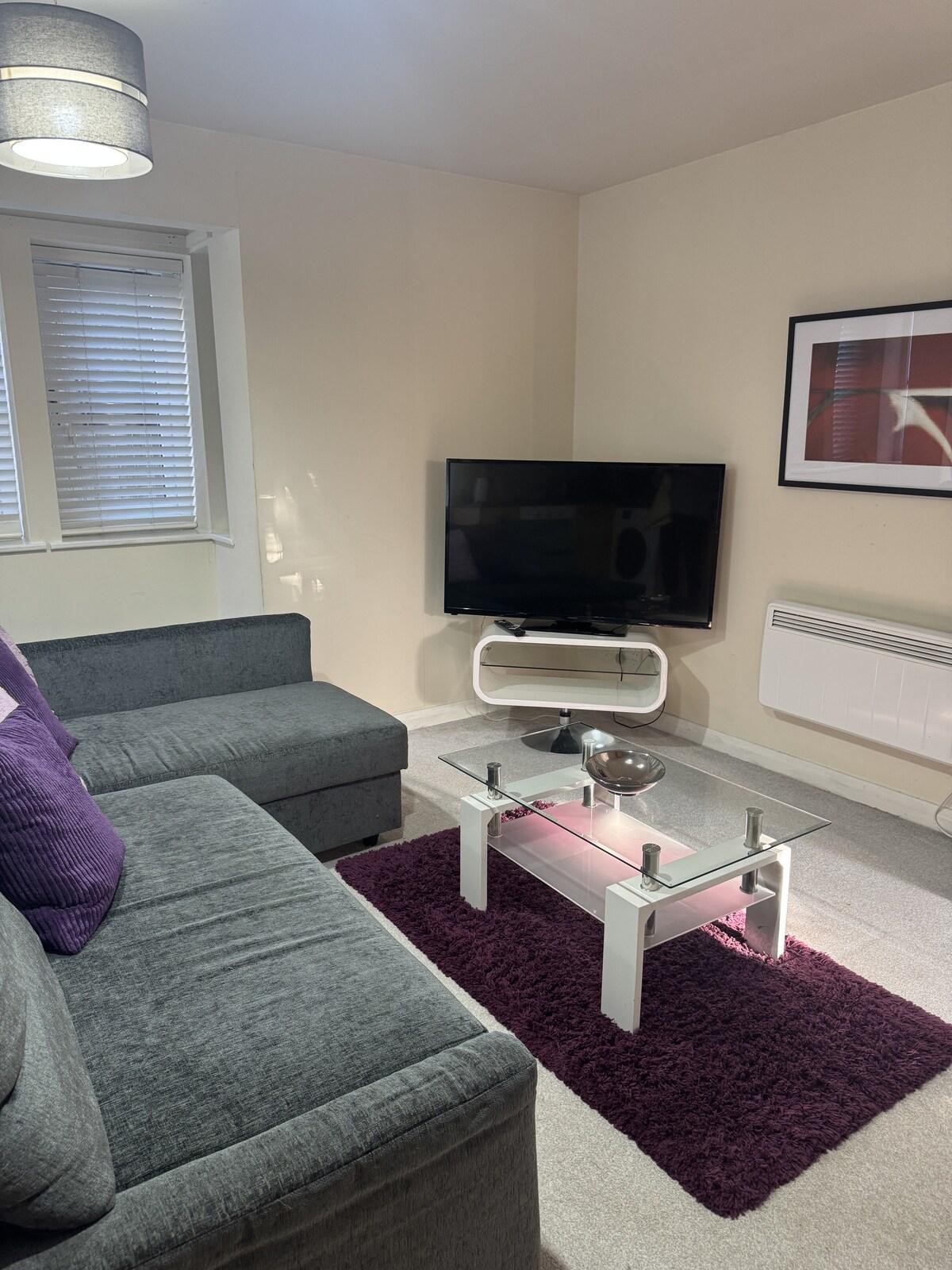 Modern 2BR in Headington | Near JR, Manor & Shops2