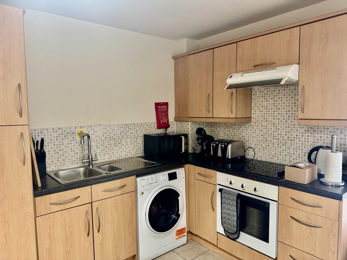 Modern 2BR in Headington | Near JR, Manor & Shops4