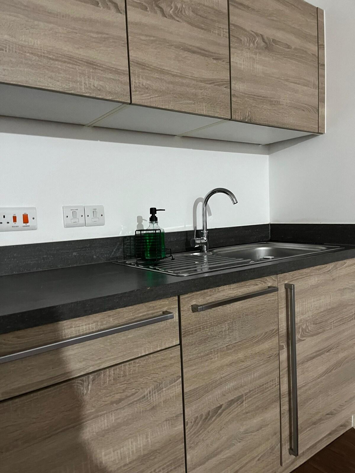Bespoke 2 Bed Deansgate & Mediacity | Free parking4