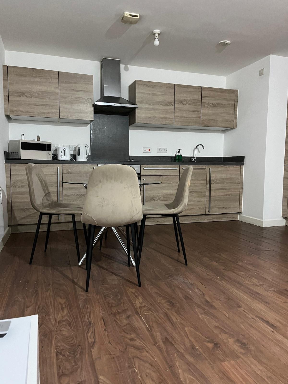 Bespoke 2 Bed Deansgate & Mediacity | Free parking5