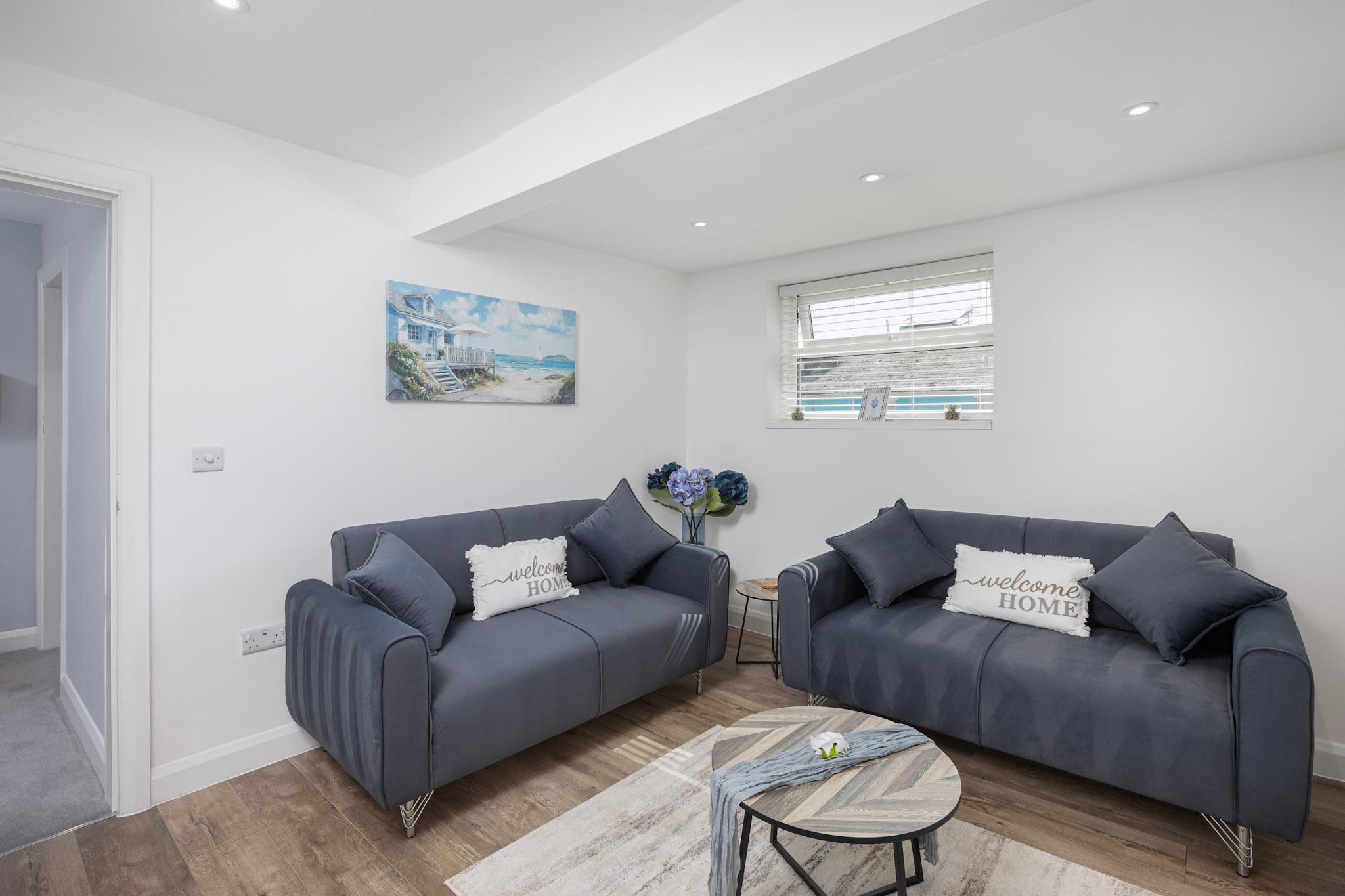 Luxury 1-Bed | Modern | Walk to Winter Gardens5