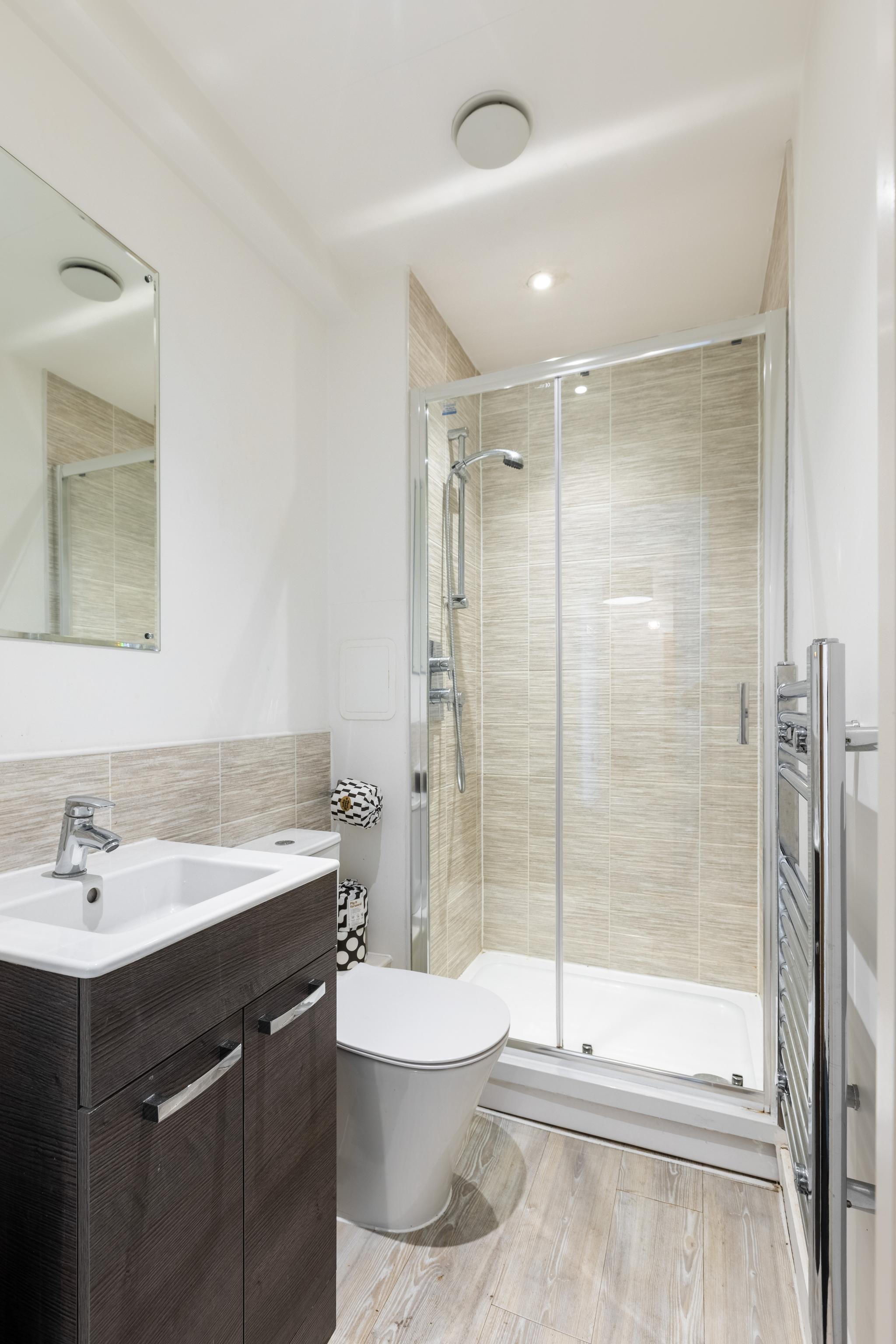 City Centre Access - Stunning 2 Bed Retreat4